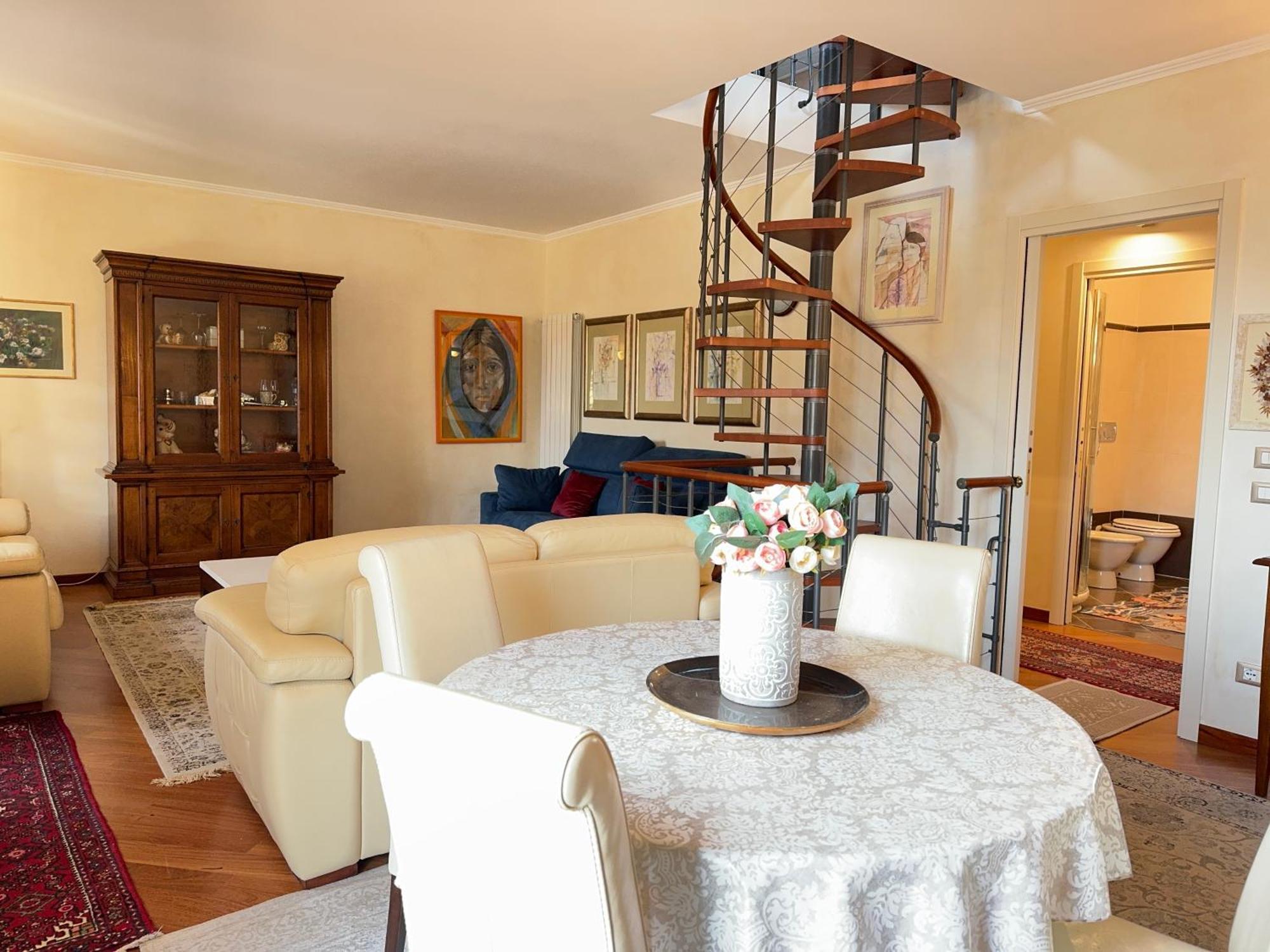 Вилла Casa Perfetta Per Grandi Famiglie, Con Jacuzzi Bevera  Экстерьер фото